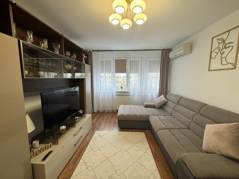 Dristor, Str. Complexului, renovat complet,